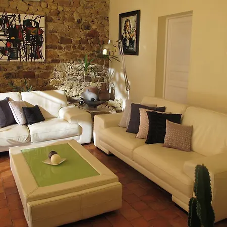 Vila Chateau Juliette Winery Homestead Provence Tresques